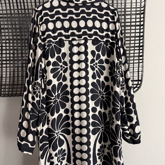 Farm Rio Palermo long sleeve midi dress - Picture 8 of 9